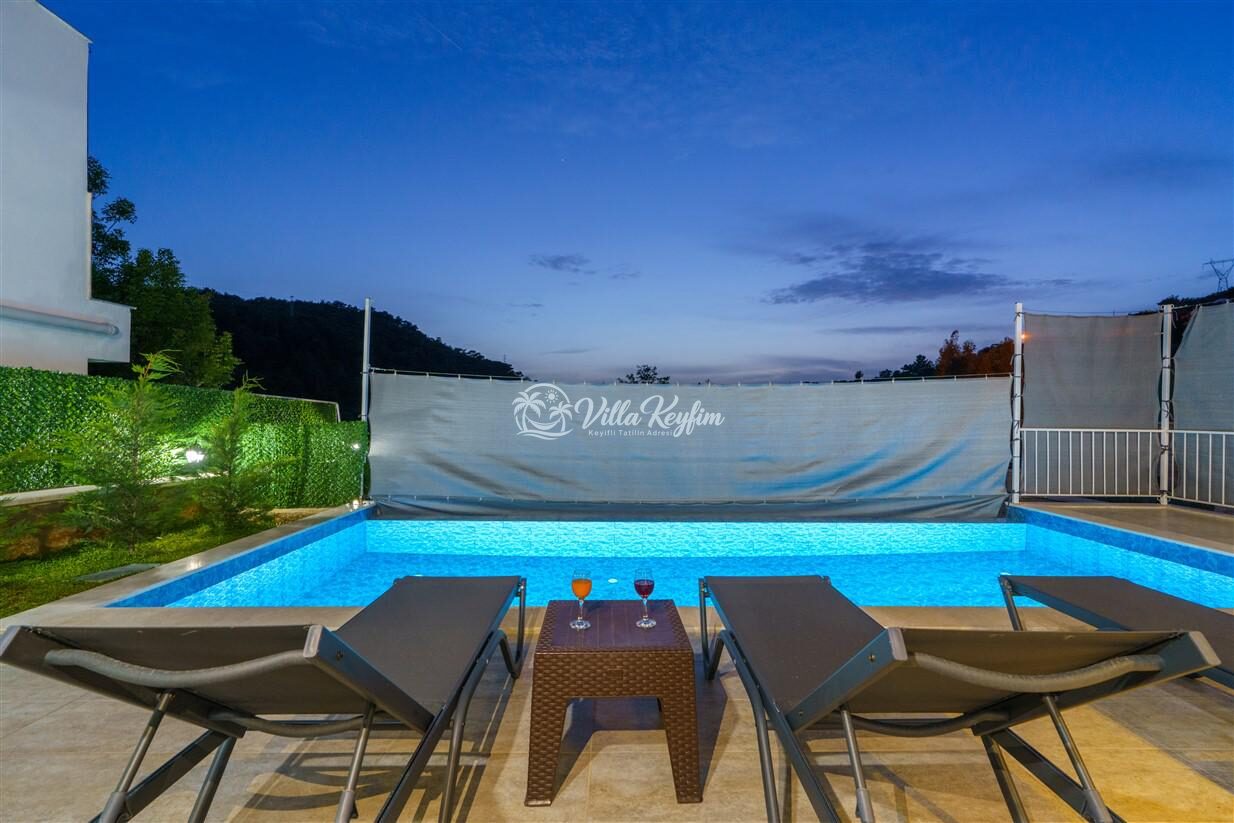 Villa Rojin — 19