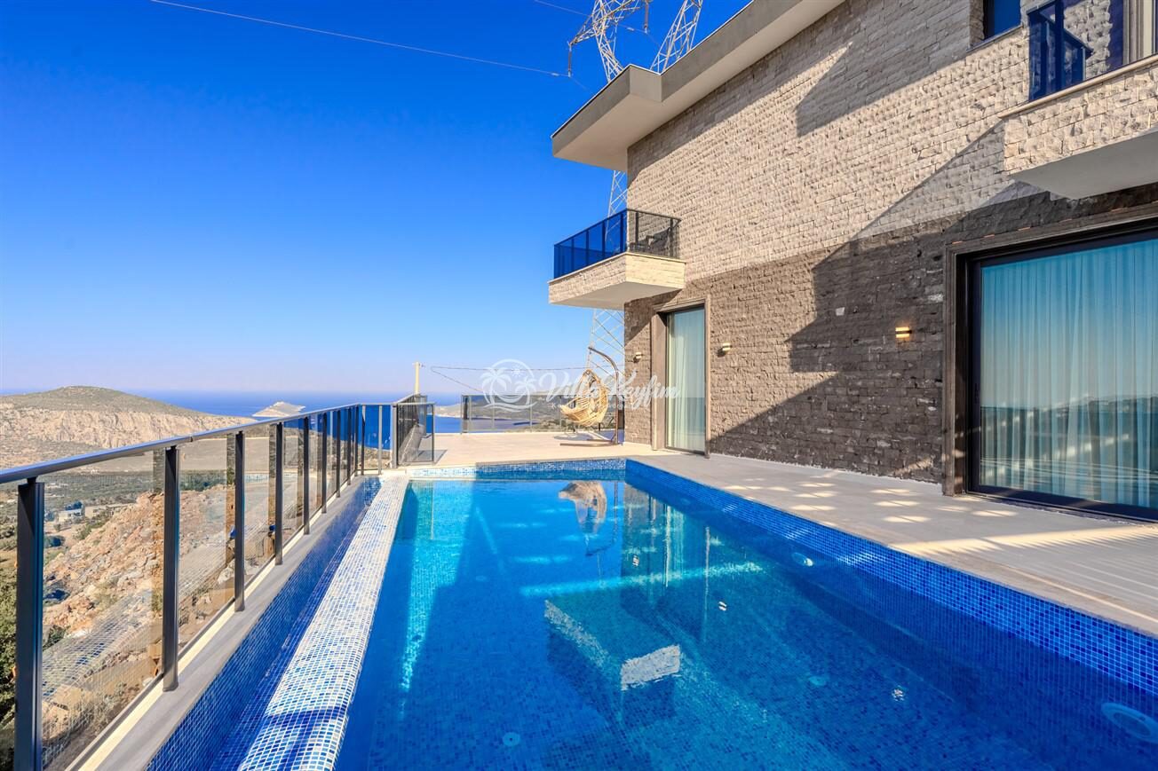 Villa Merva 3 — 4