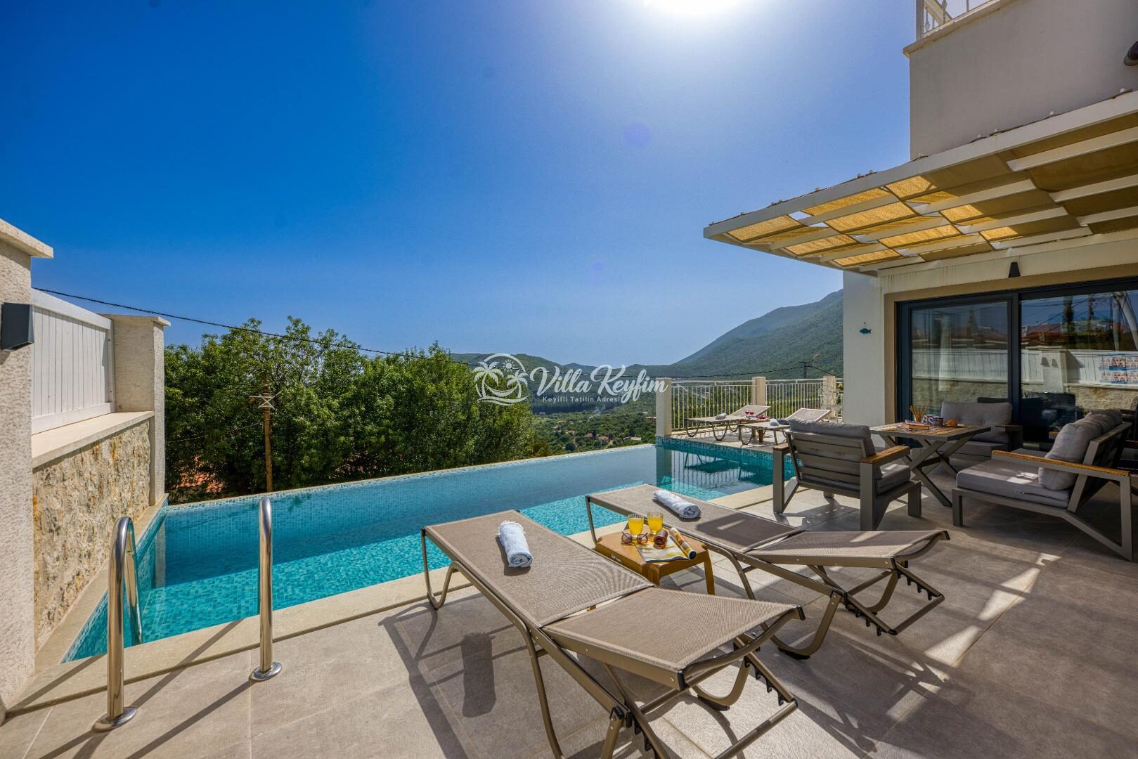 Villa Oriente — 14