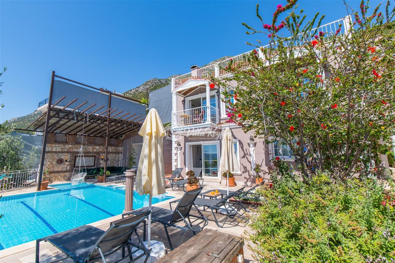 Villa Tulip — 1