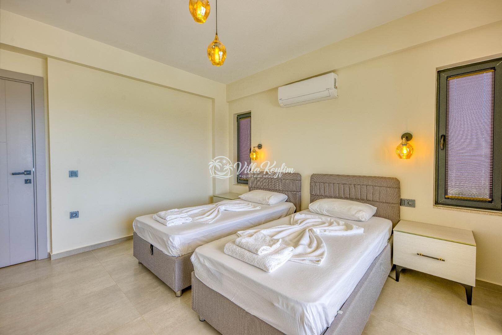 Villa Poeta — 42