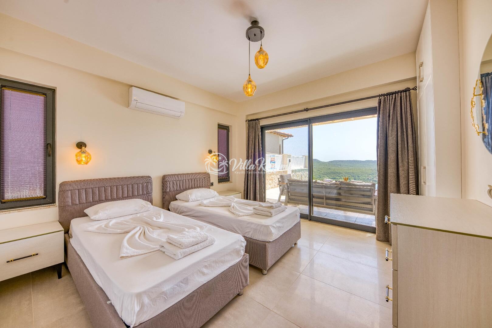 Villa Oriente — 66