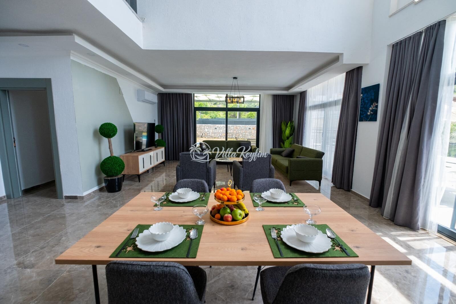 Villa King — 8