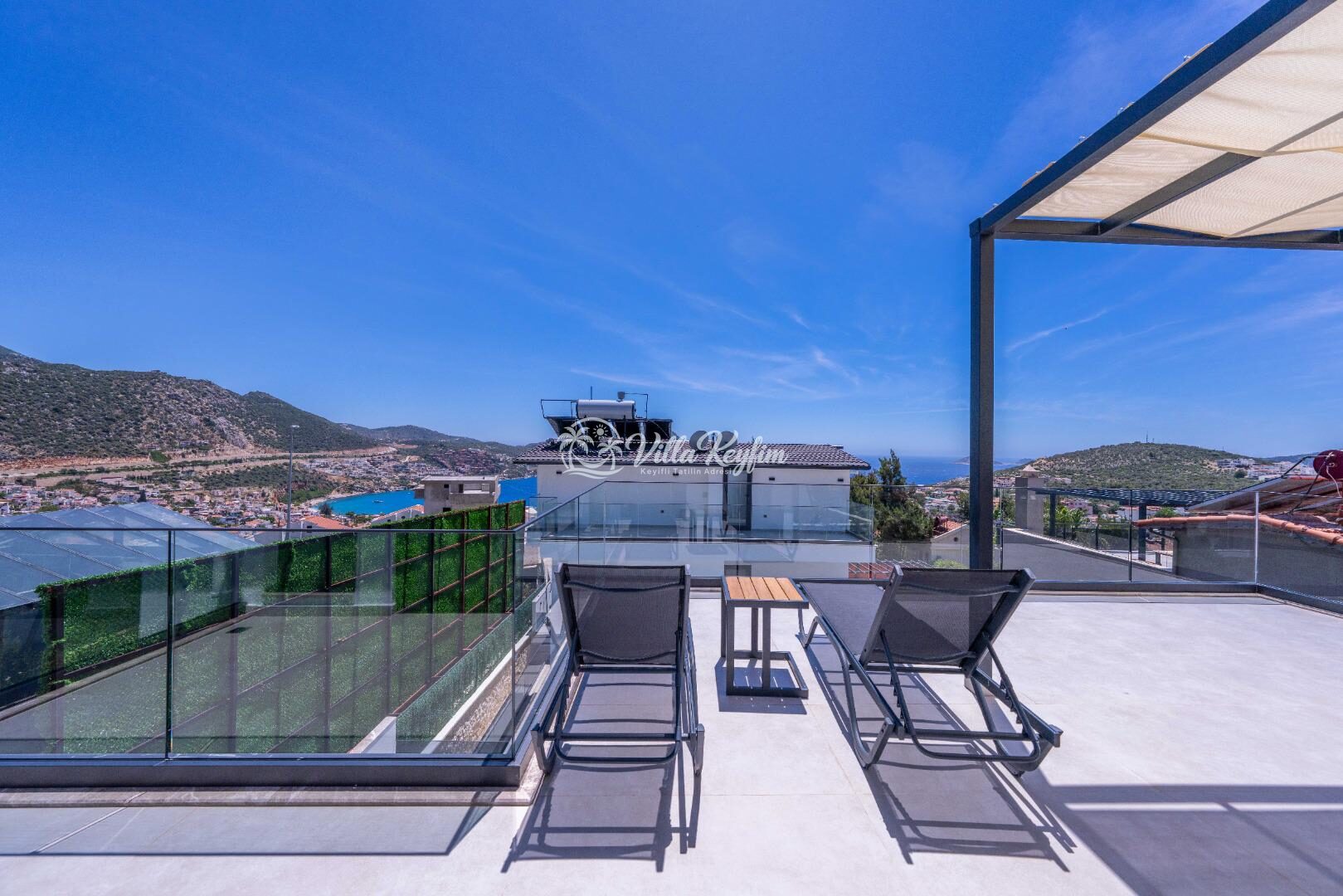 Villa Lovelet 1 — 25