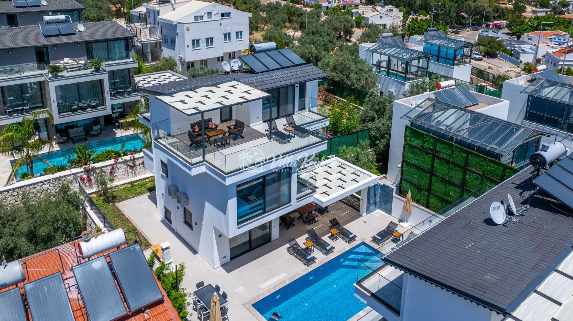 Villa Lovelet 1 — 36