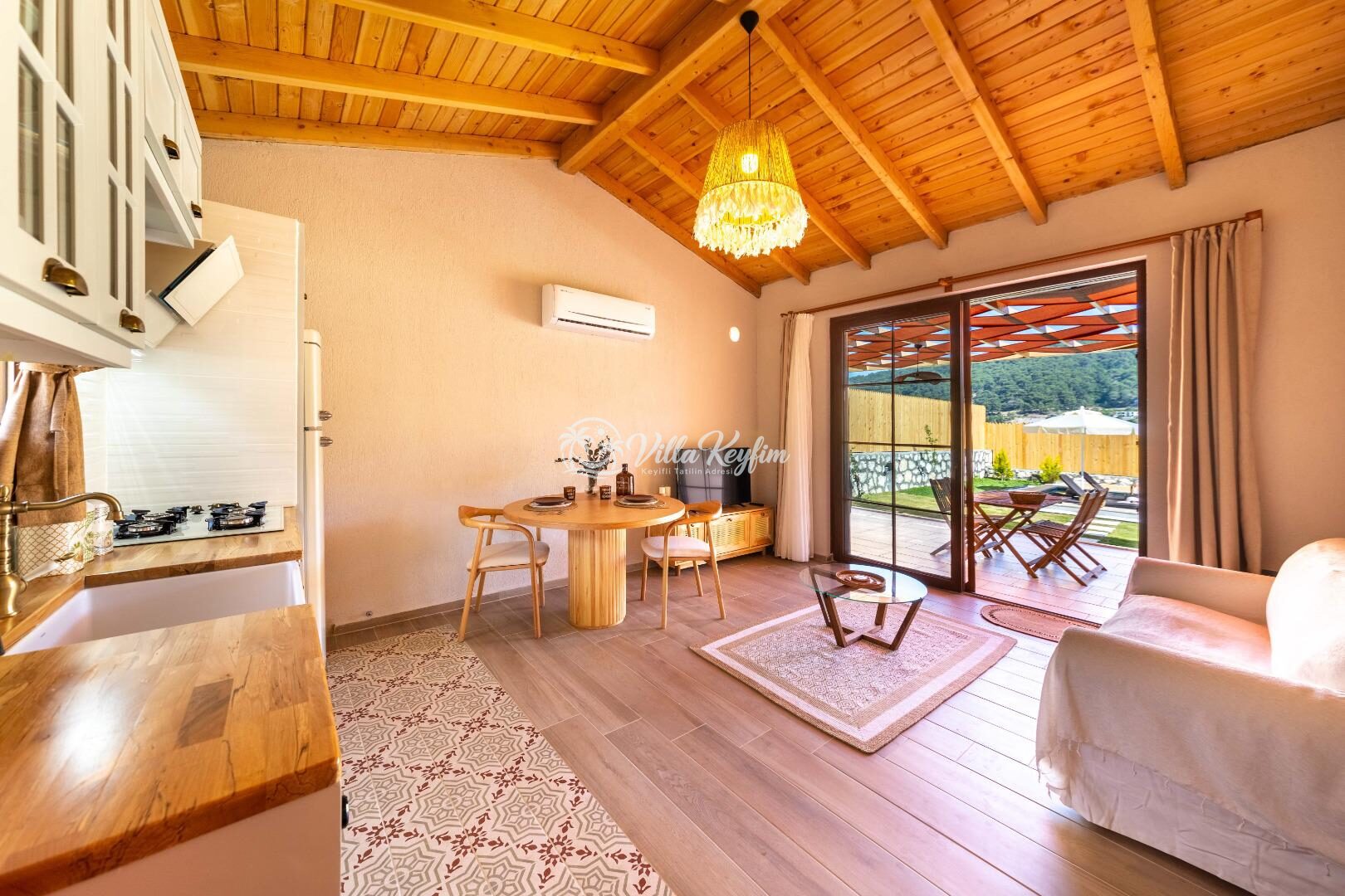 Villa Red — 17