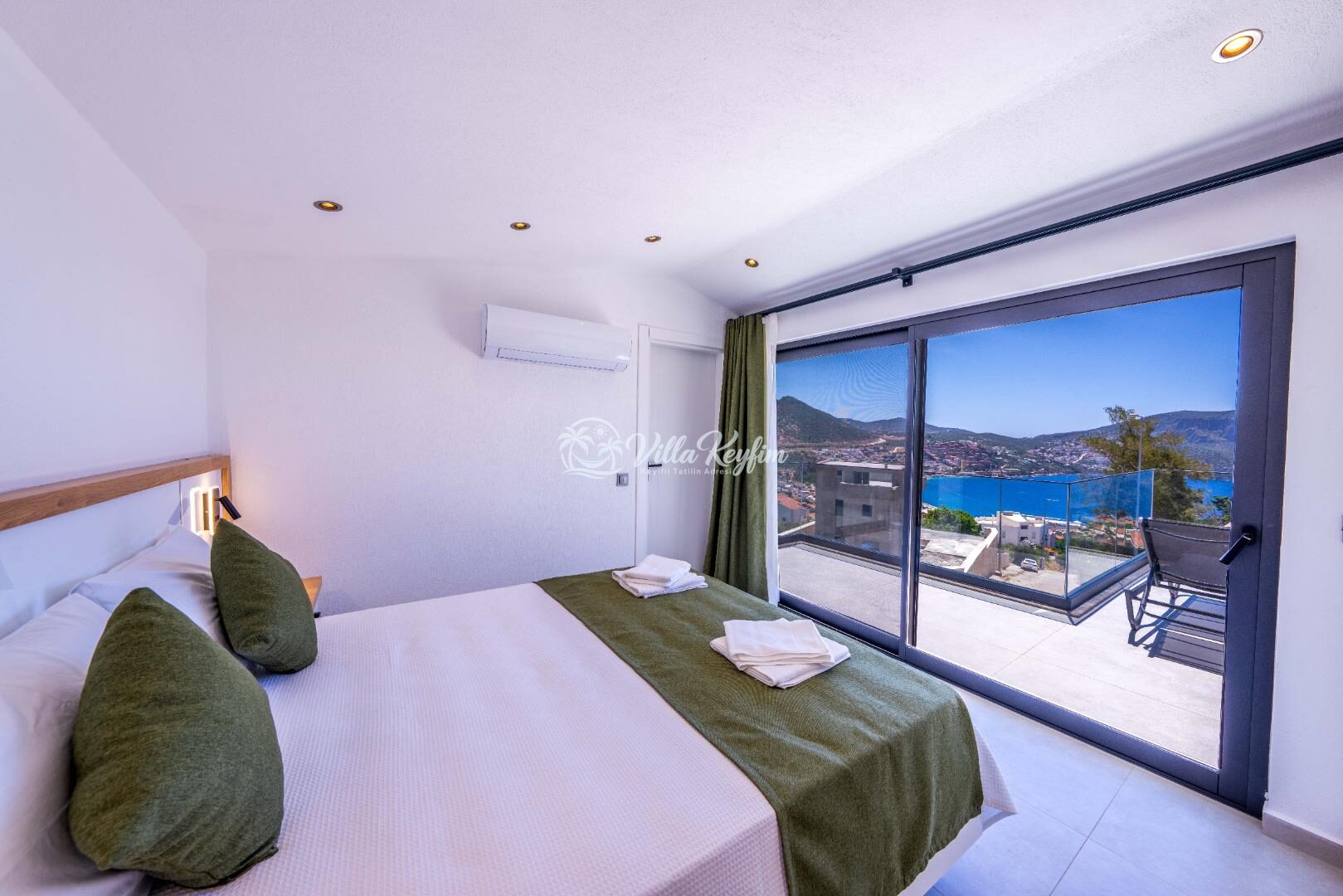 Villa Lovelet 2 — 85