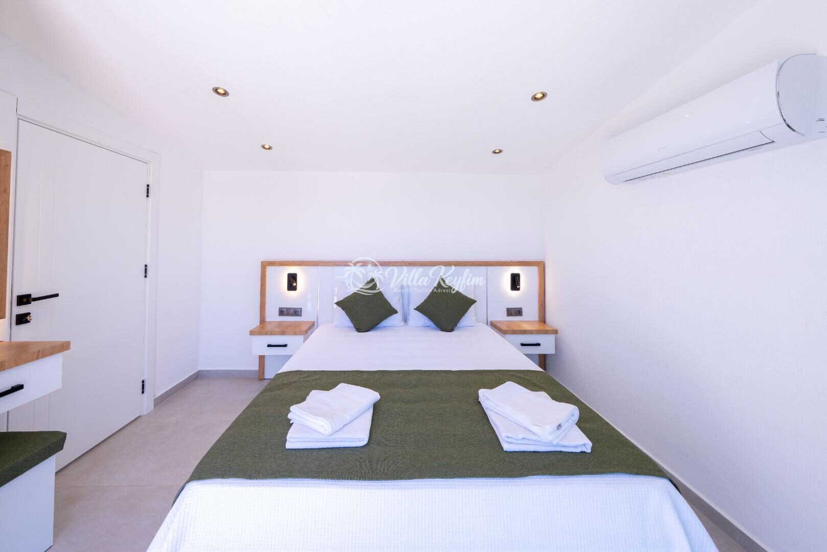 Villa Lovelet 2 — 87