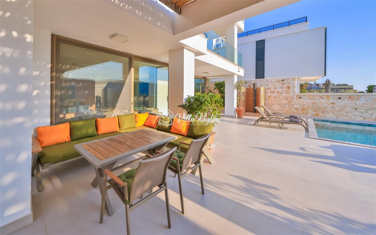 Villa Eliza — 18