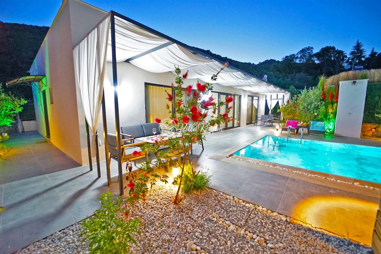 Villa Mamon Luxury Life — 1