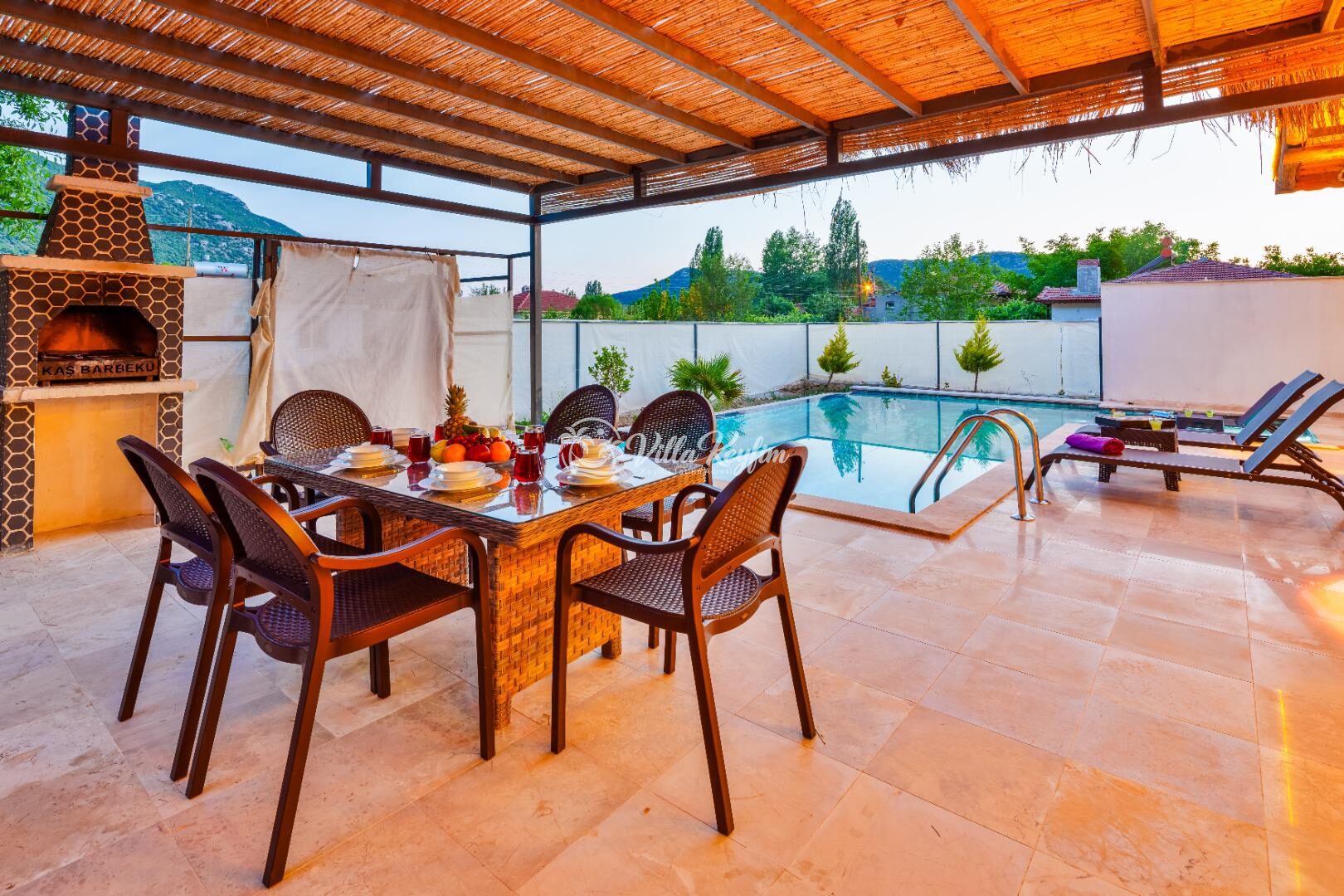Villa Loya — 13