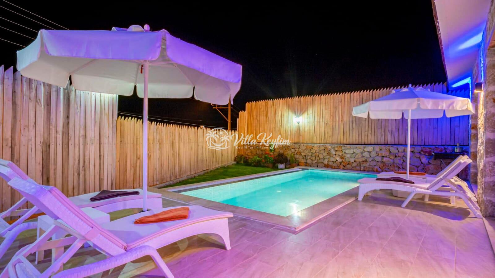 Villa Pamir — 14