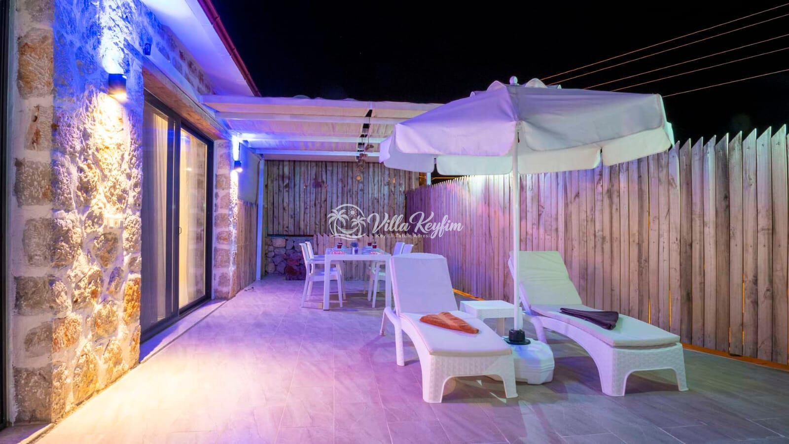 Villa Pamir — 18