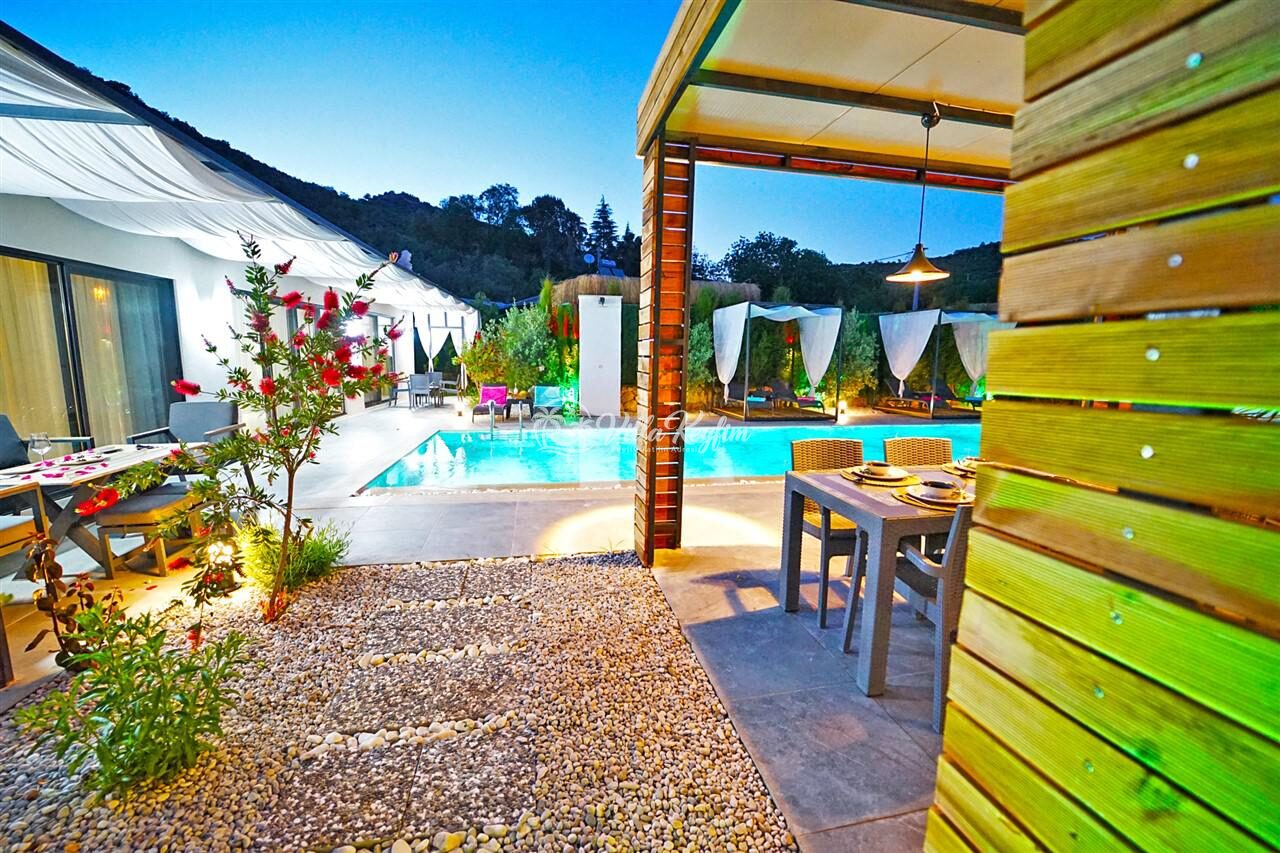 Villa Mamon Luxury Life — 137
