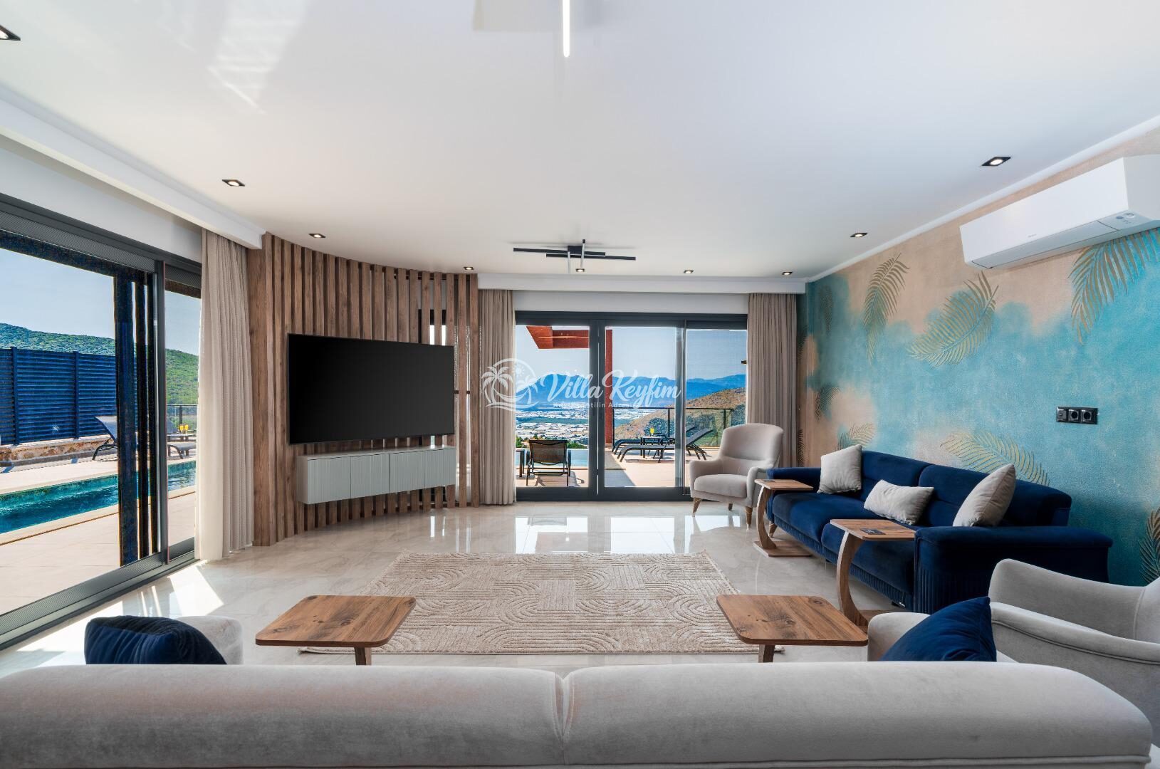 Villa Newcastle — 28