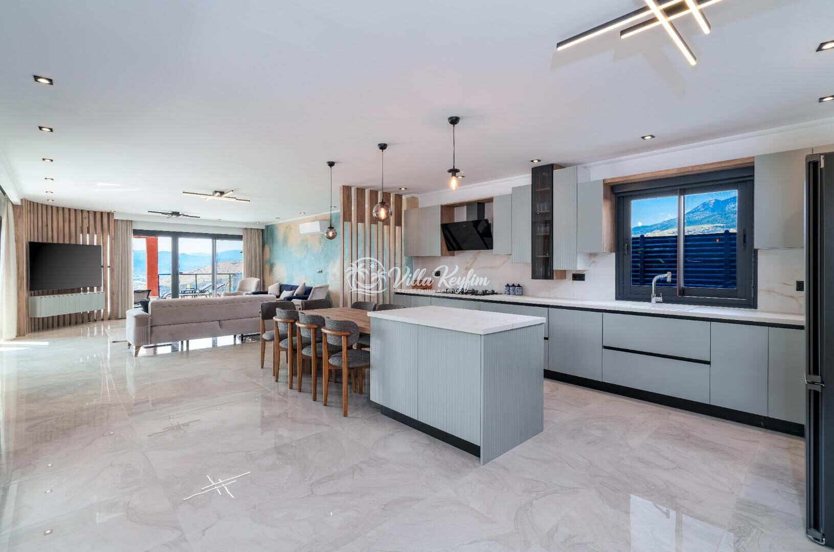 Villa Newcastle — 33