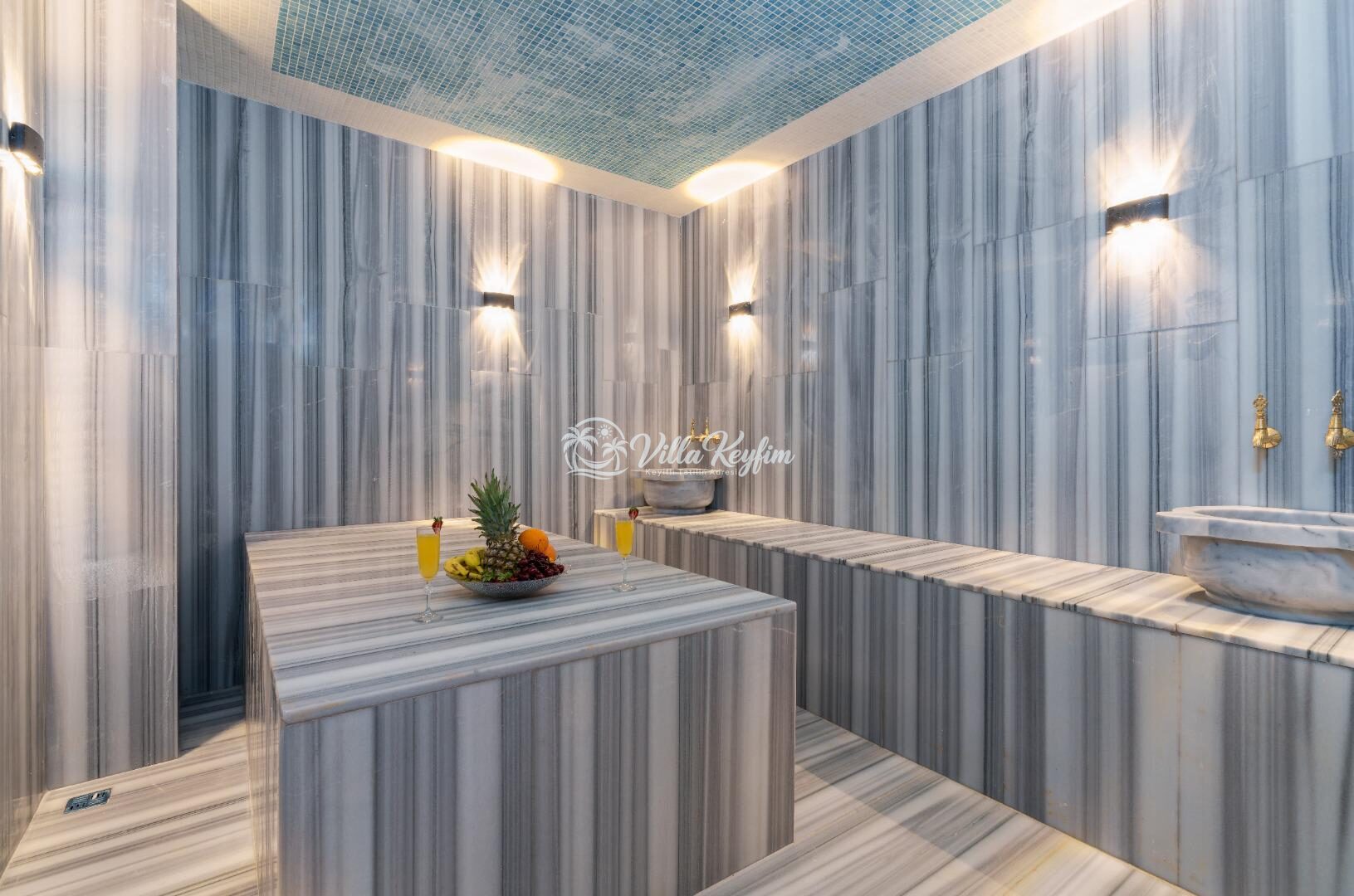 Villa Newcastle — 37