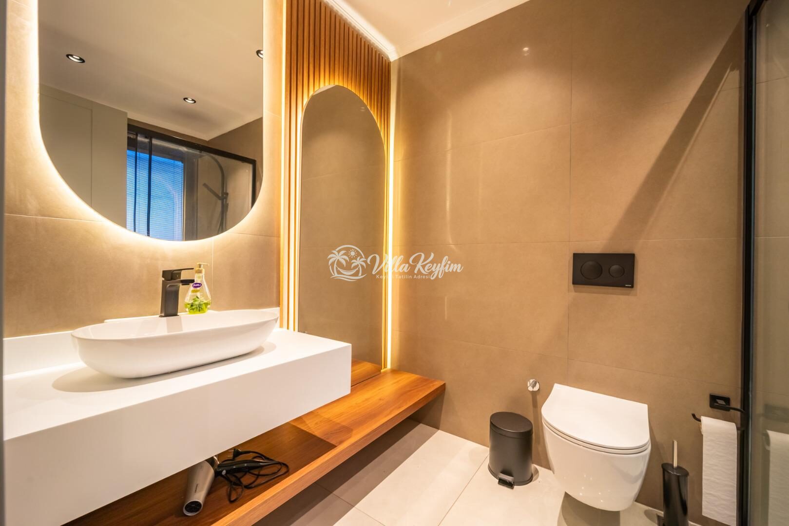 Villa Aura G — 96