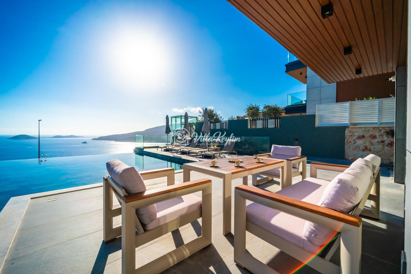 Villa Aura G — 100