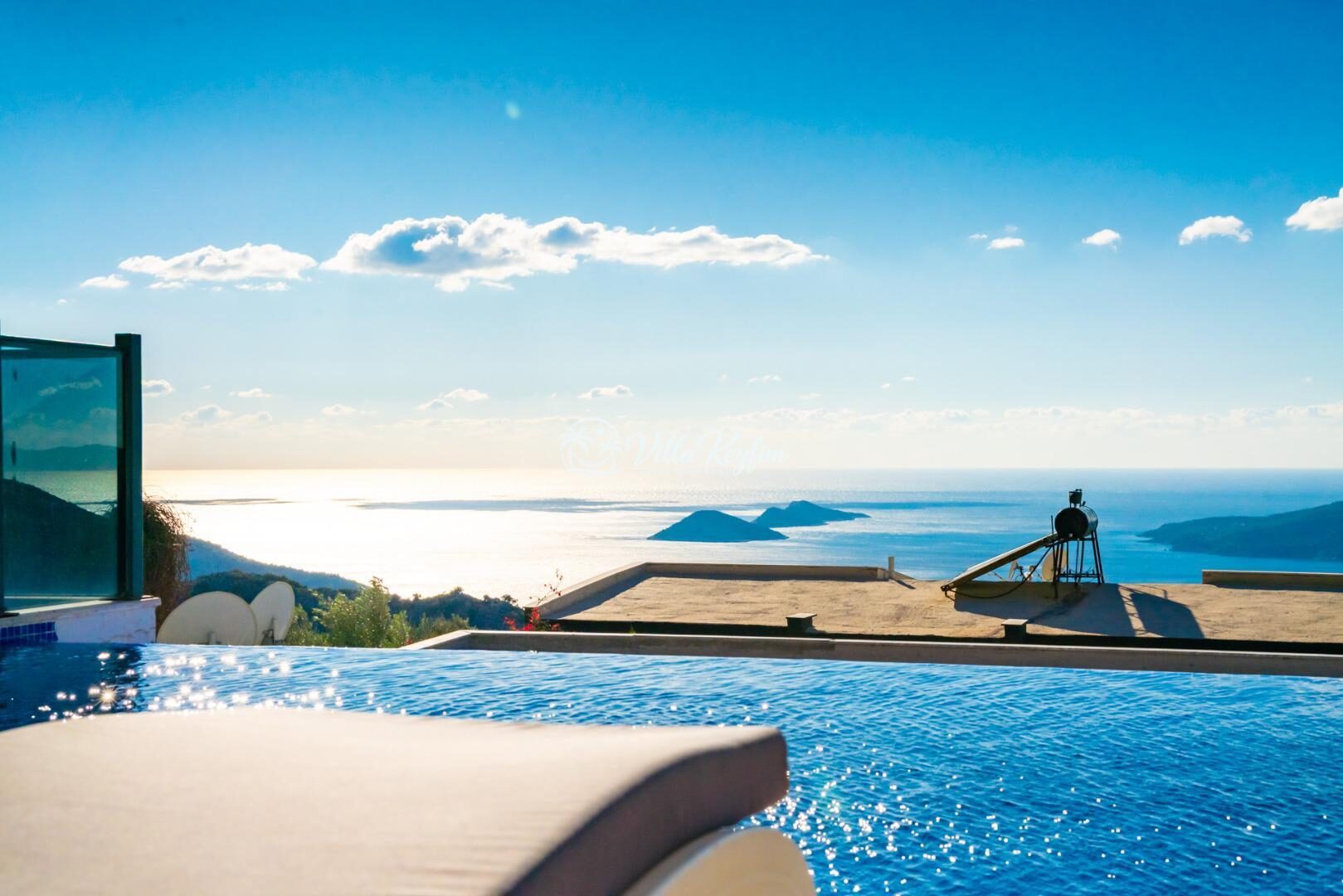 Villa April — 21
