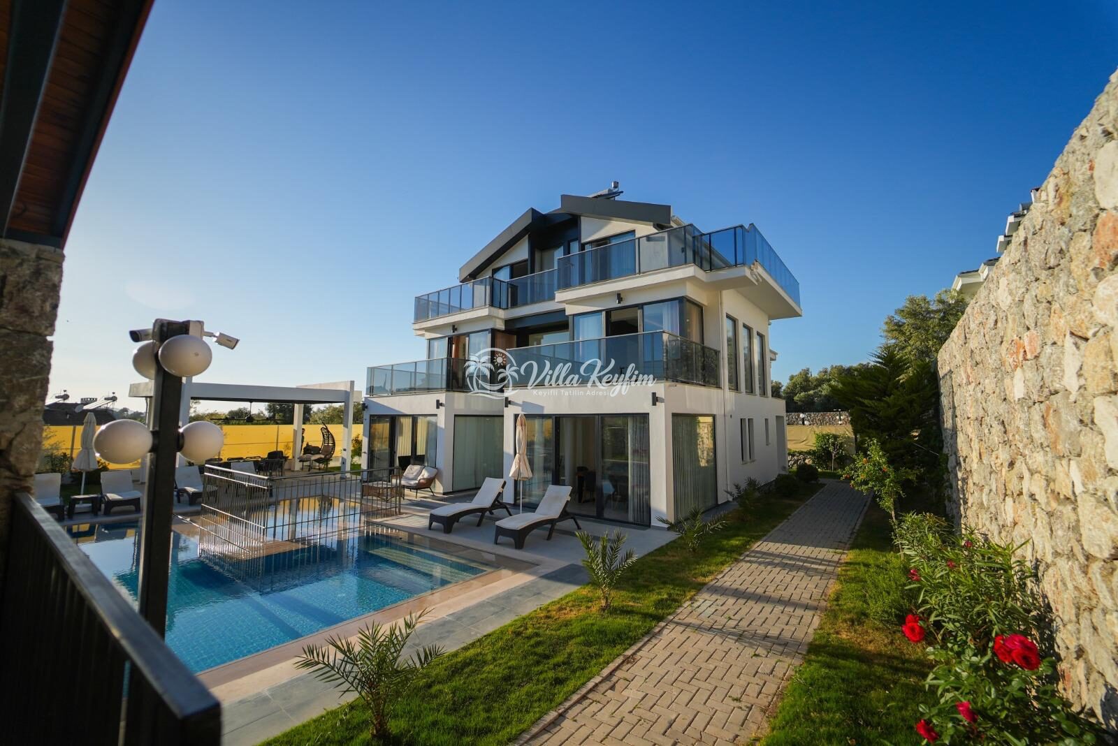 Villa Balkan 1 — 22