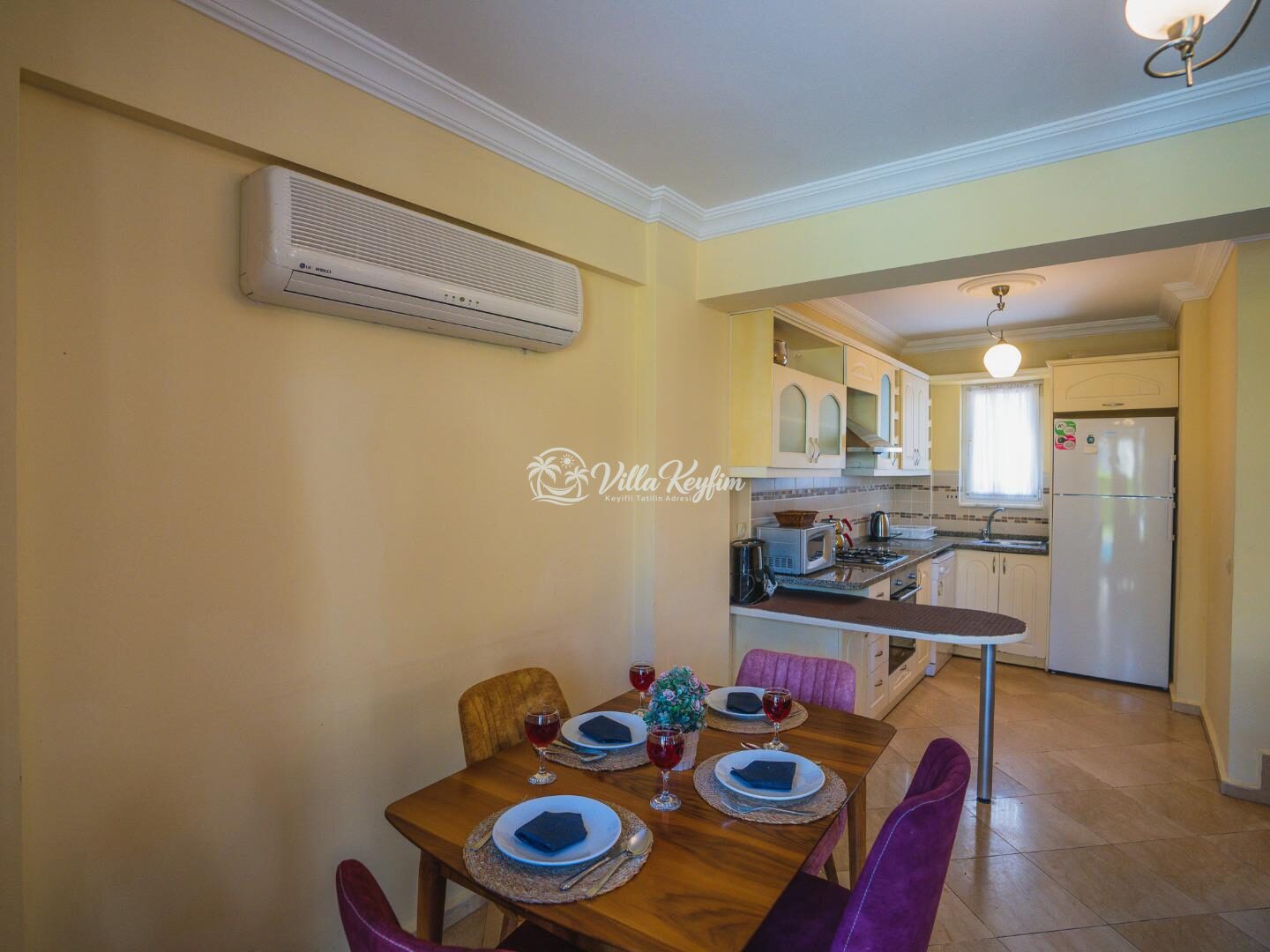 Villa Pearl 9 — 17