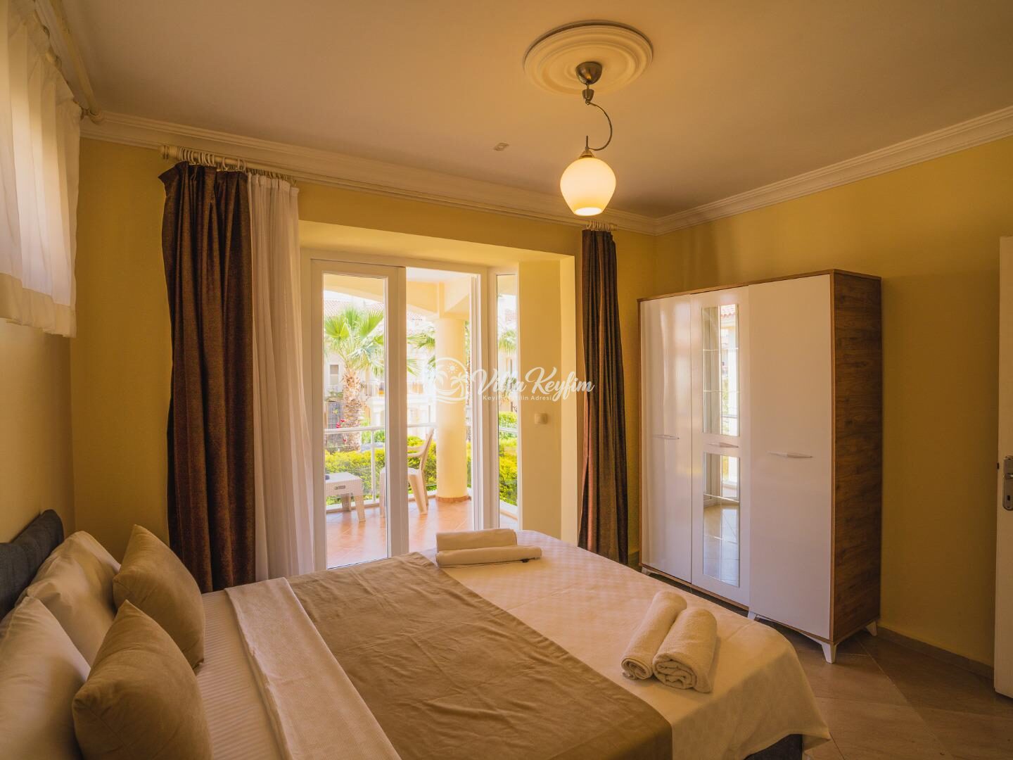 Villa Pearl 9 — 19