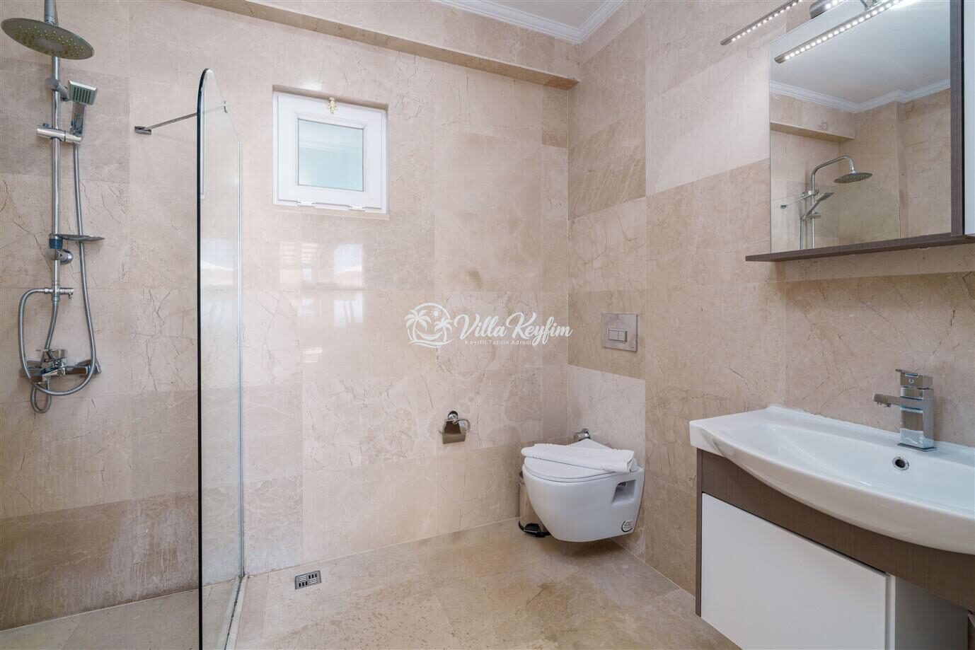 Villa Voyage — 50