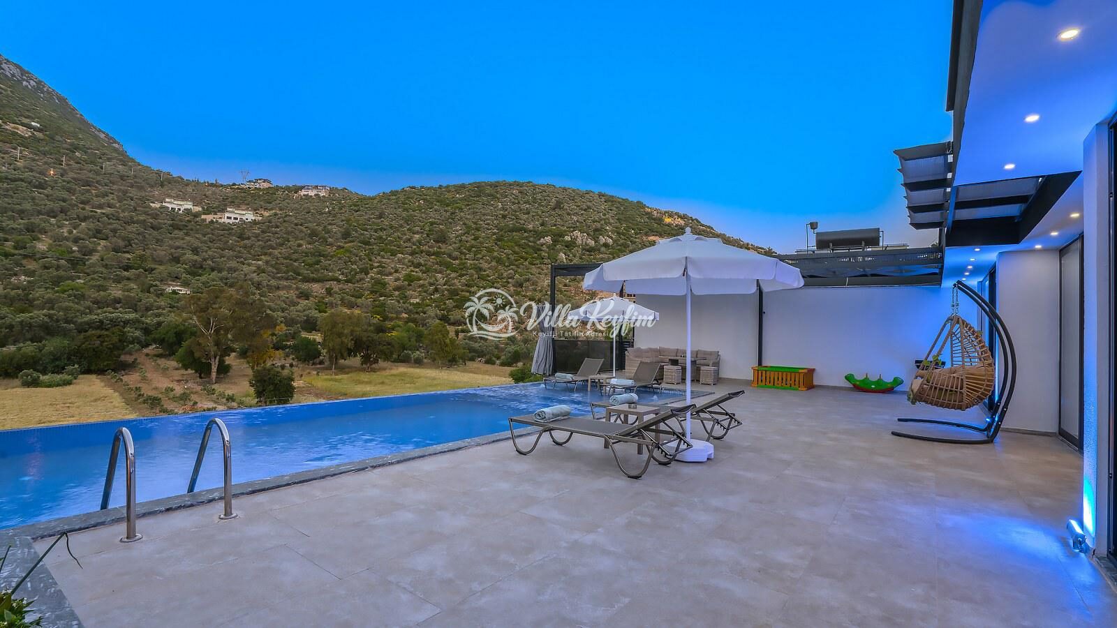 Villa Benk Palas — 54