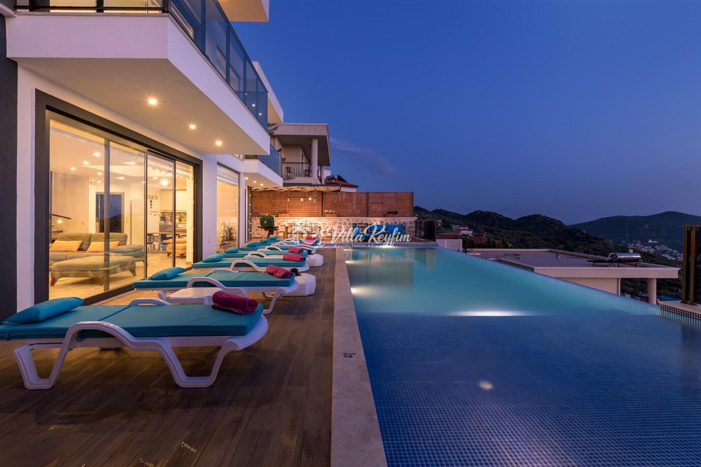 Villa Primavera — 3