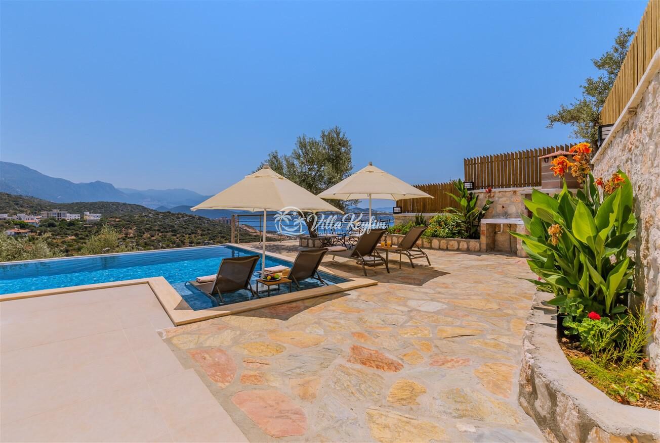 Villa Eterna — 14