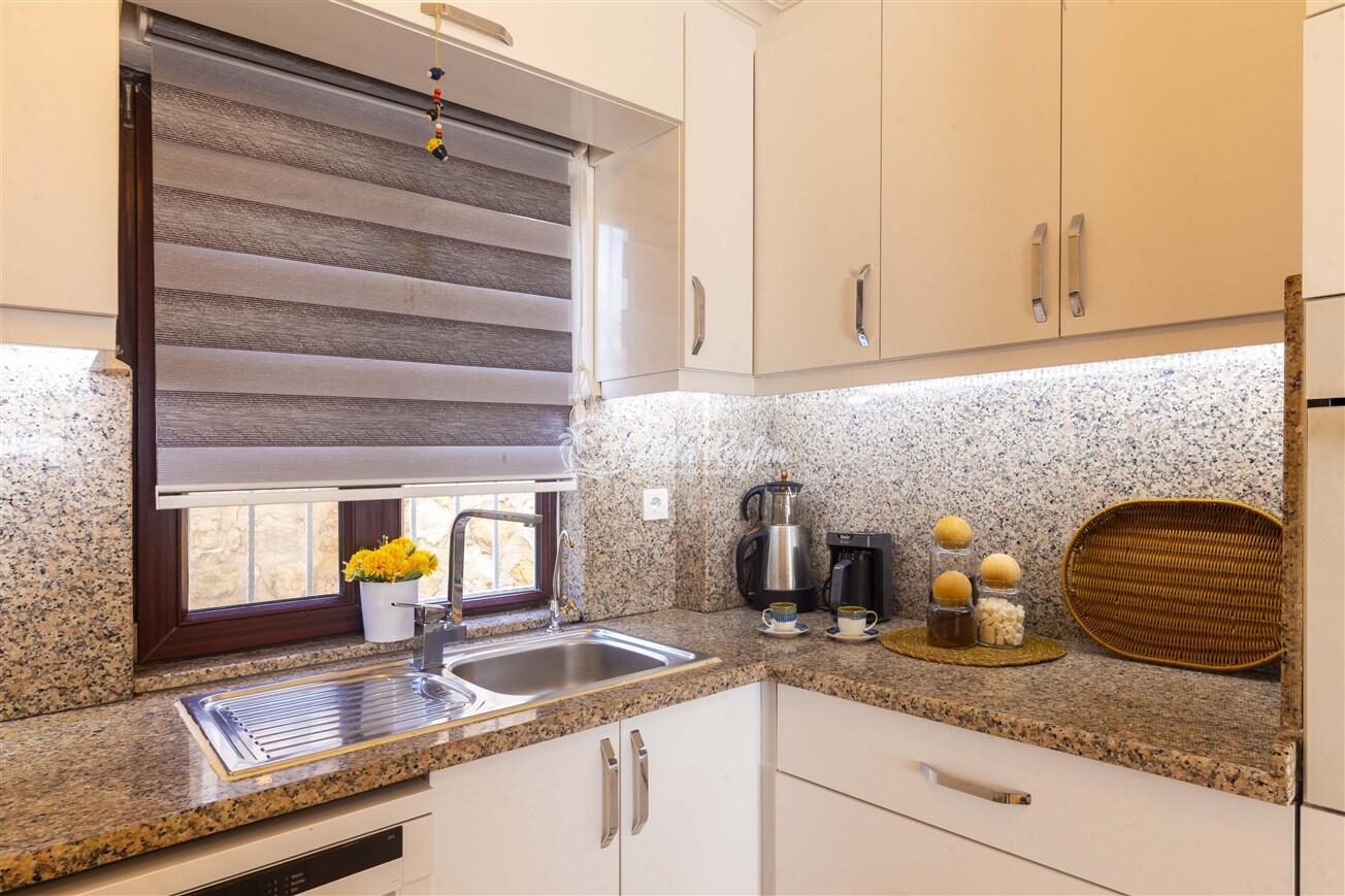 Villa Tuna Akbel — 14