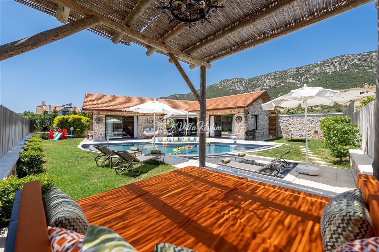 Villa Topcu Stone — 101