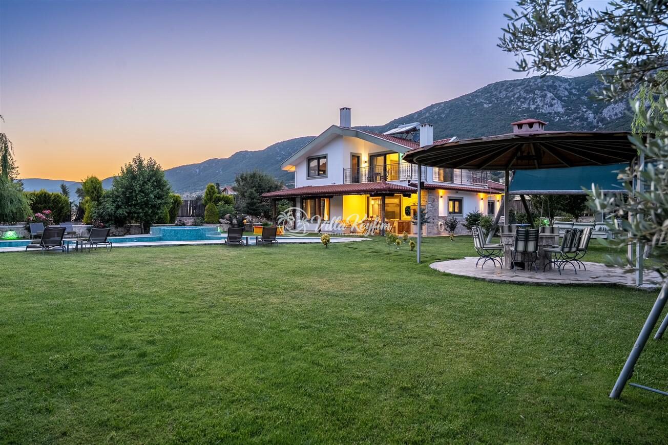 Villa Topcu Garden — 1