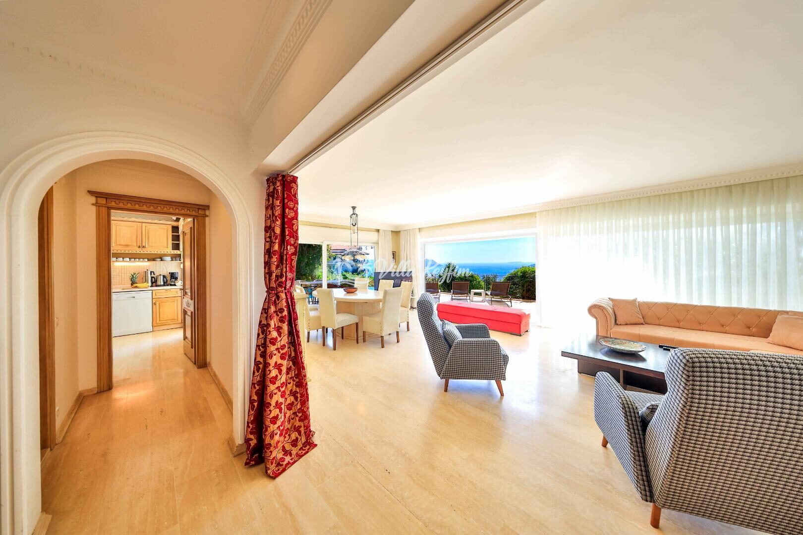 Villa Noyan — 10