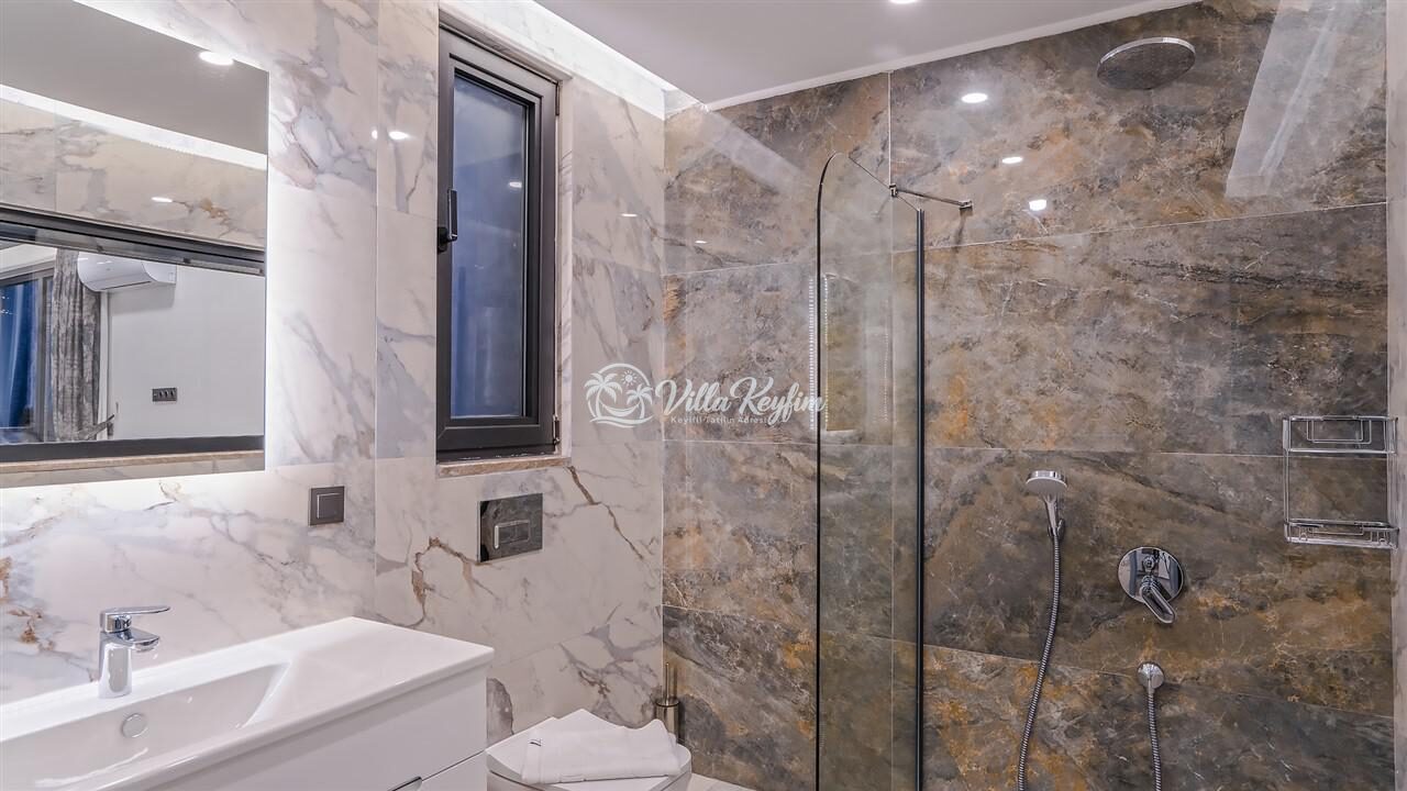Villa Sun — 25