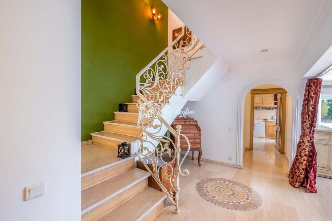 Villa Noyan — 24