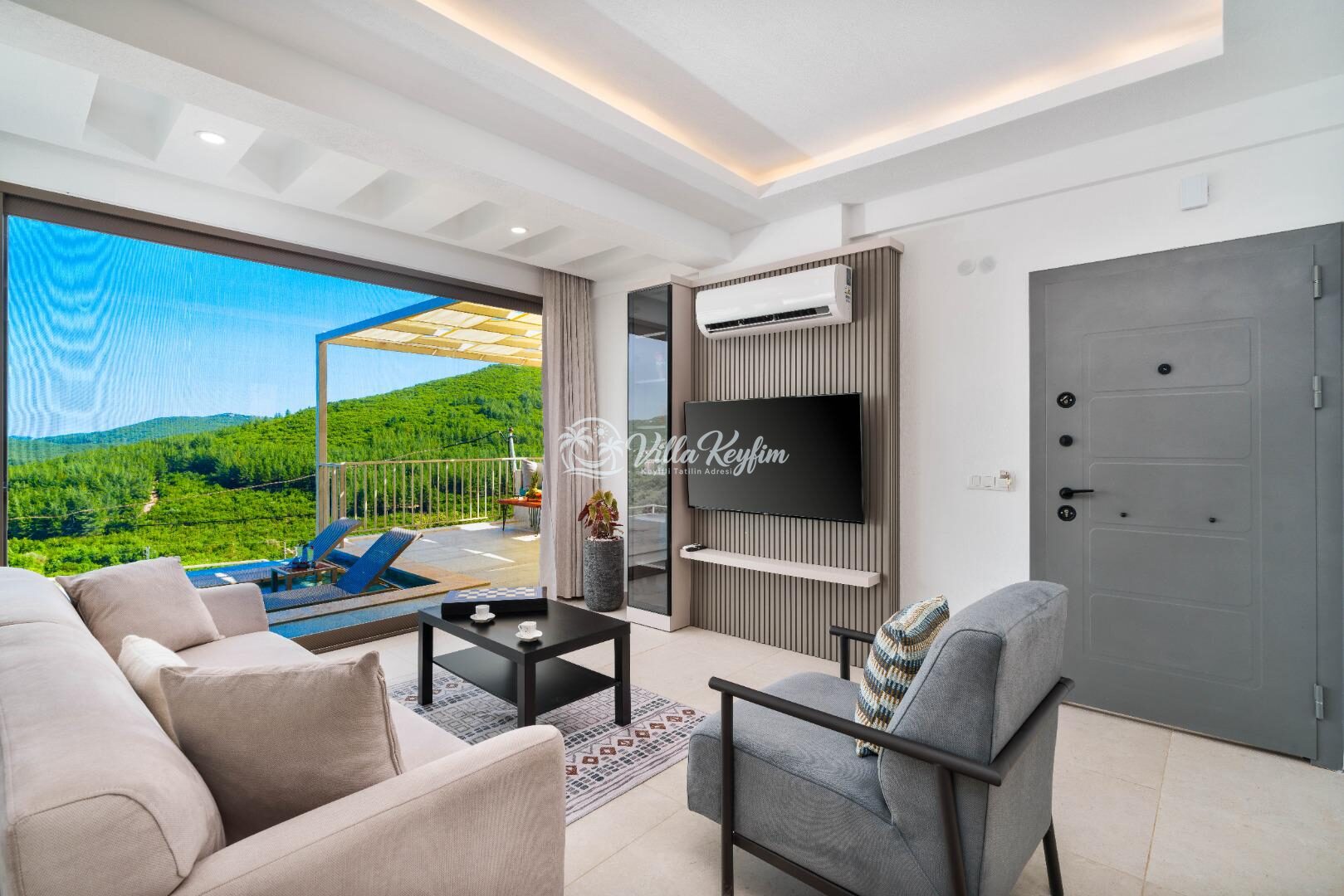 Villa Lumina — 28