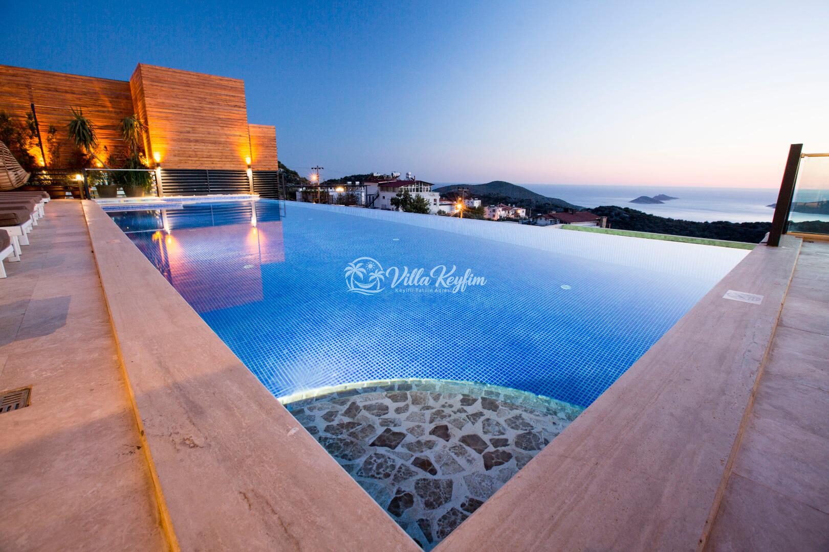 Villa Montana — 28
