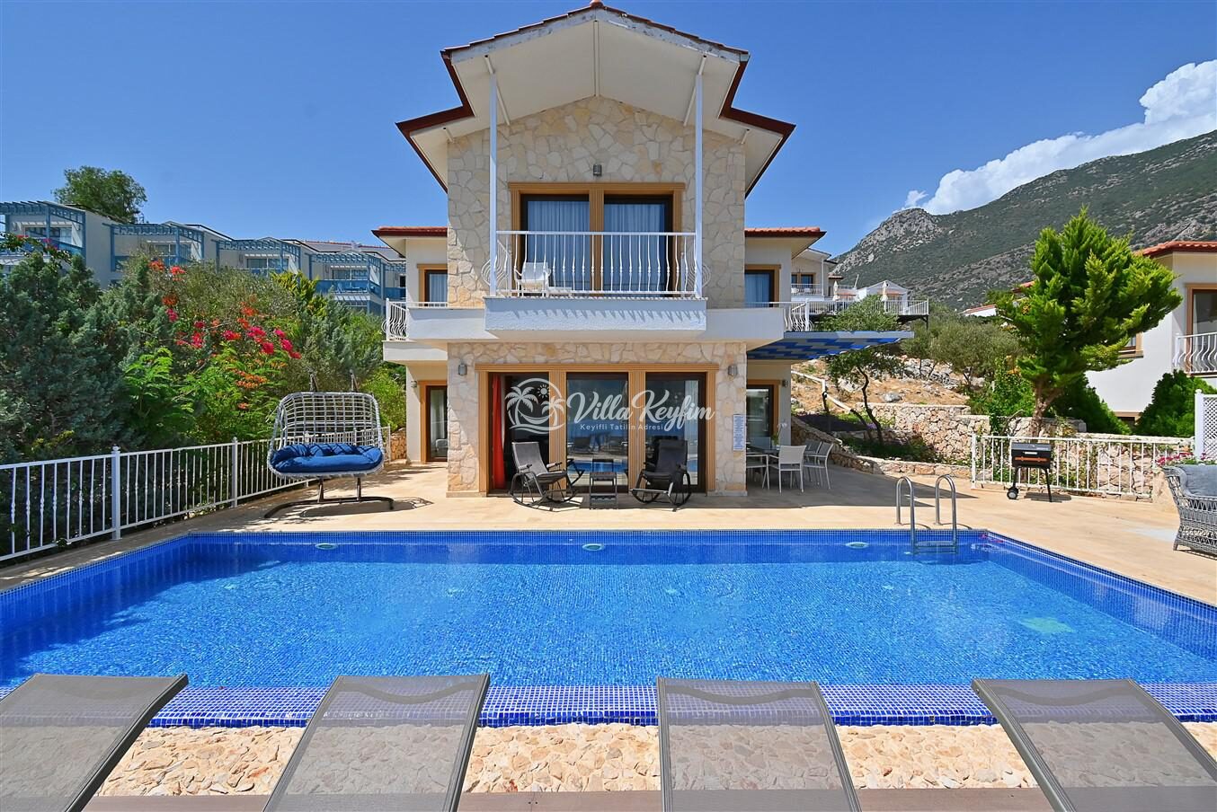 Villa Dionysus — 1