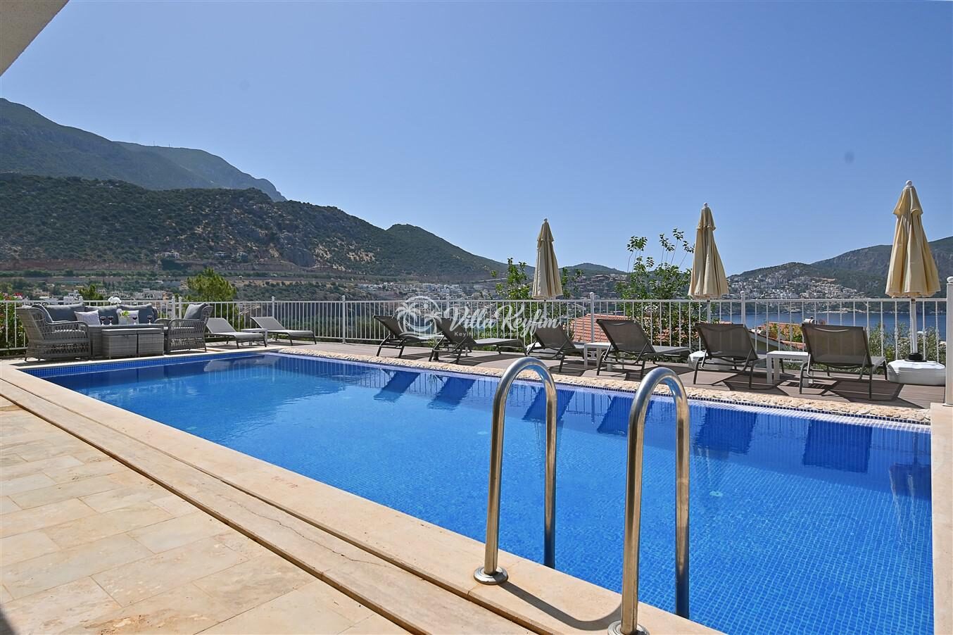 Villa İris — 9