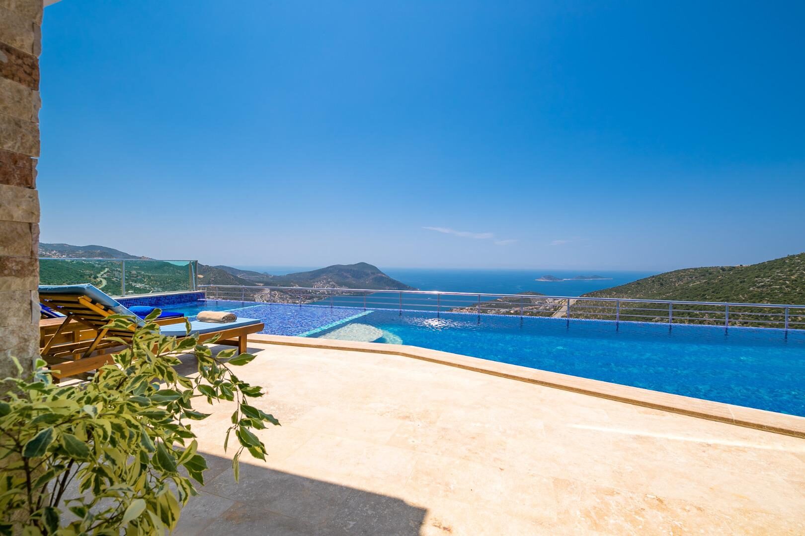 Villa Hills Şato — 12