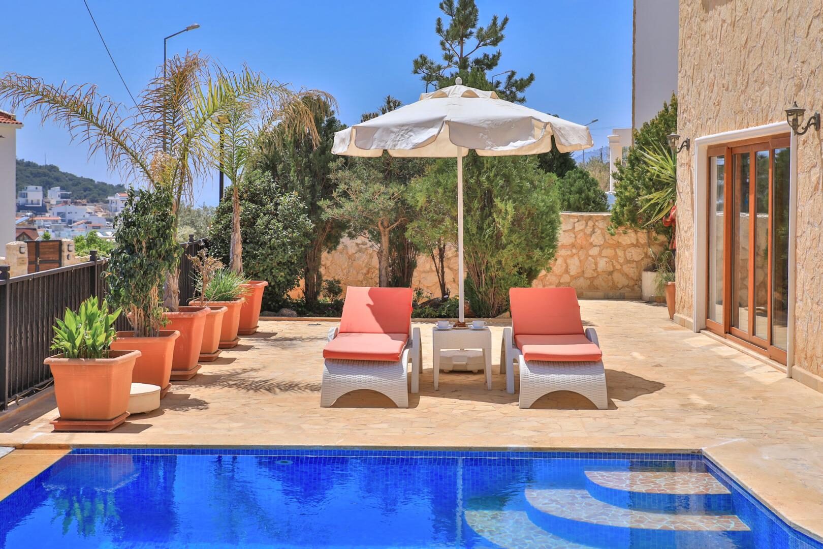 Villa Serta — 32