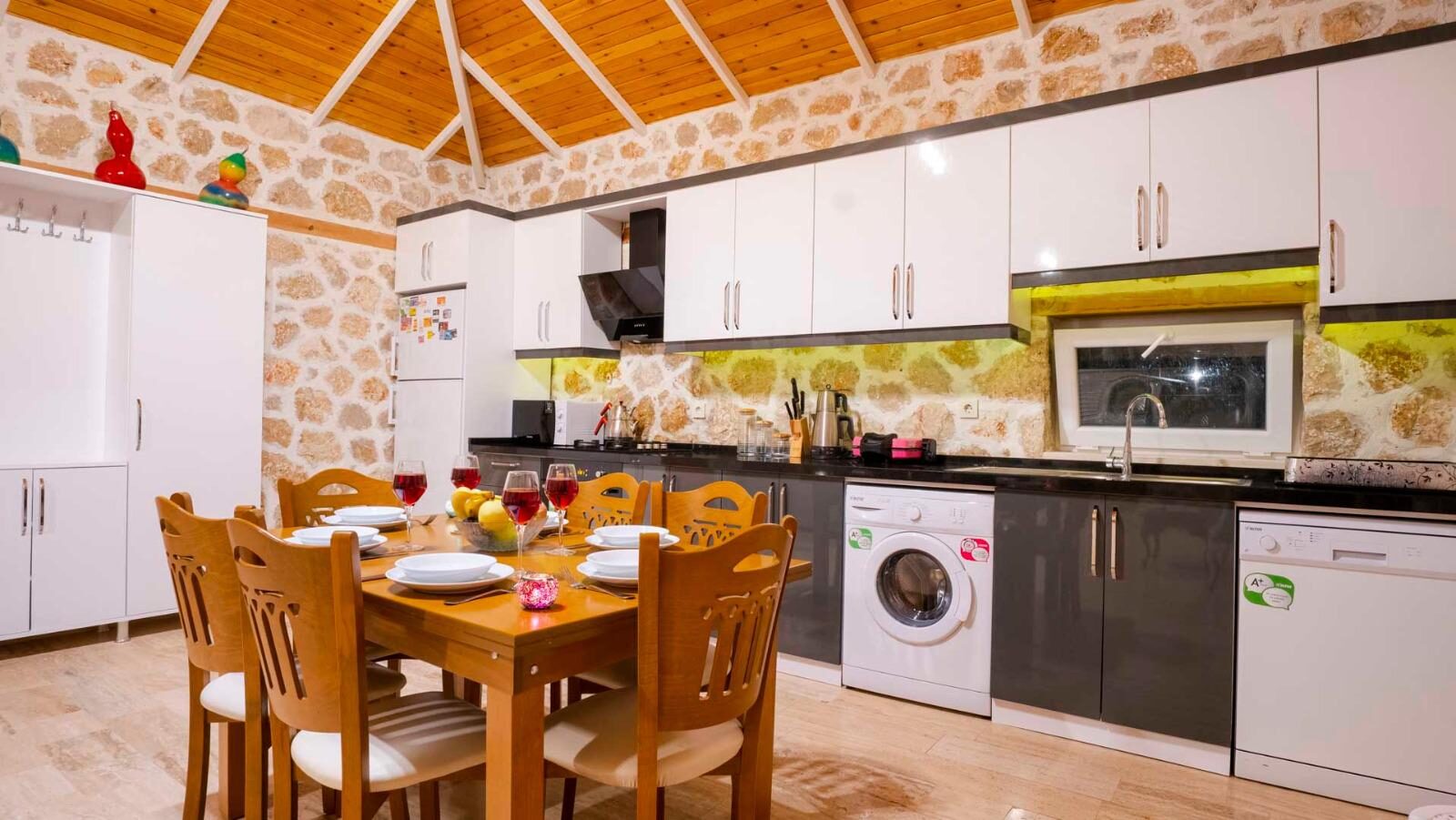 Villa Atilla — 17