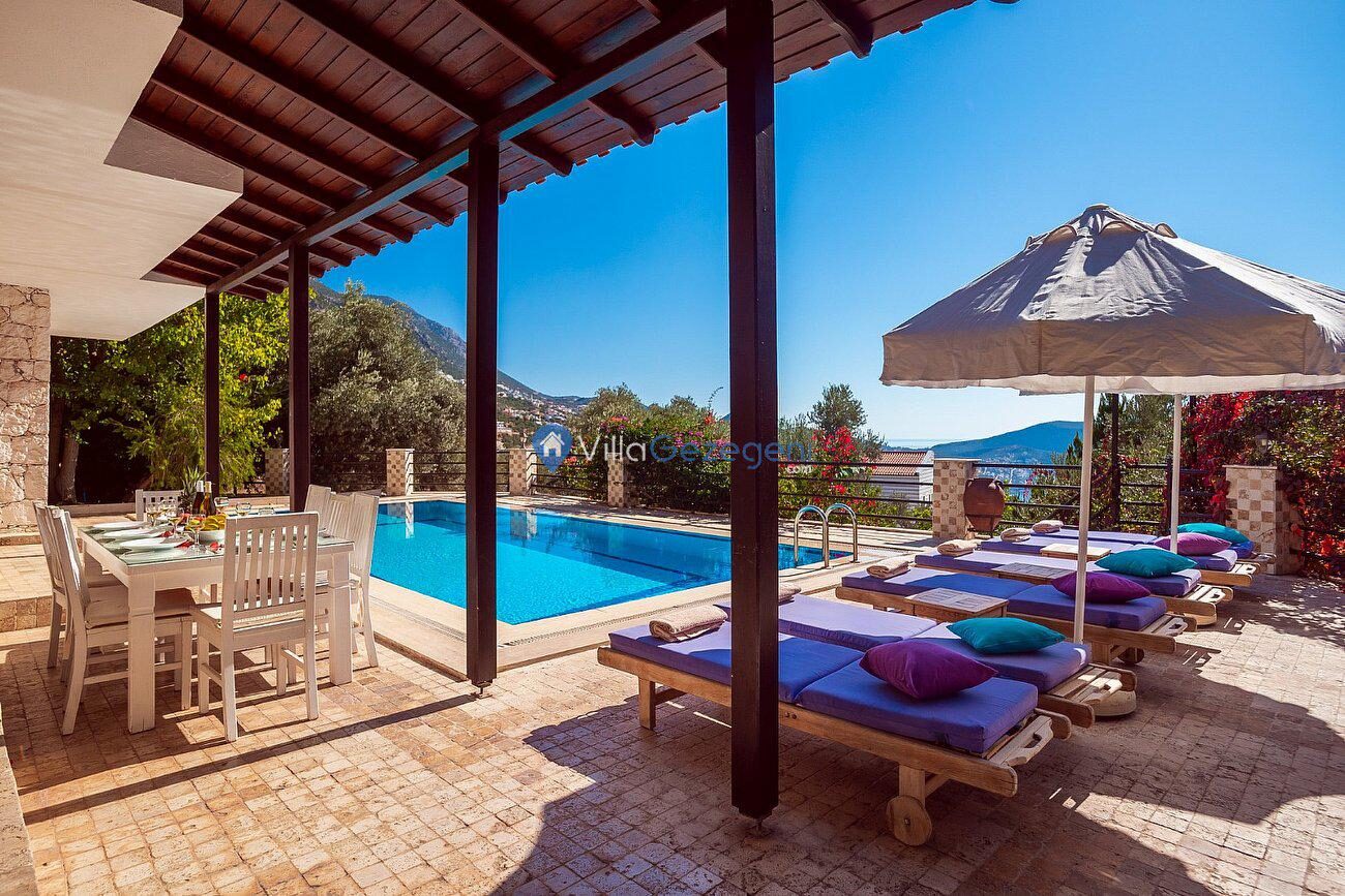 Villa Otantik — 6