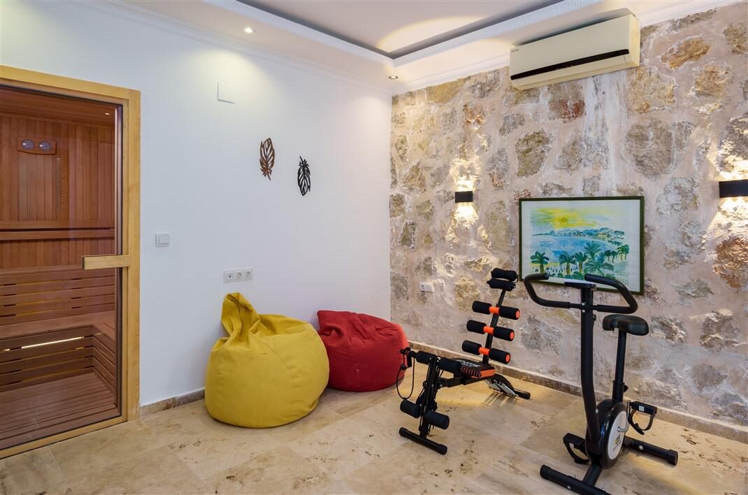 Villa Elvin — 47
