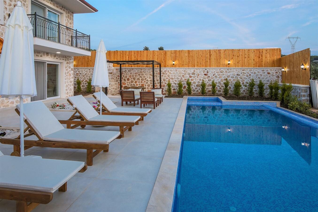 Villa Lavinia — 3