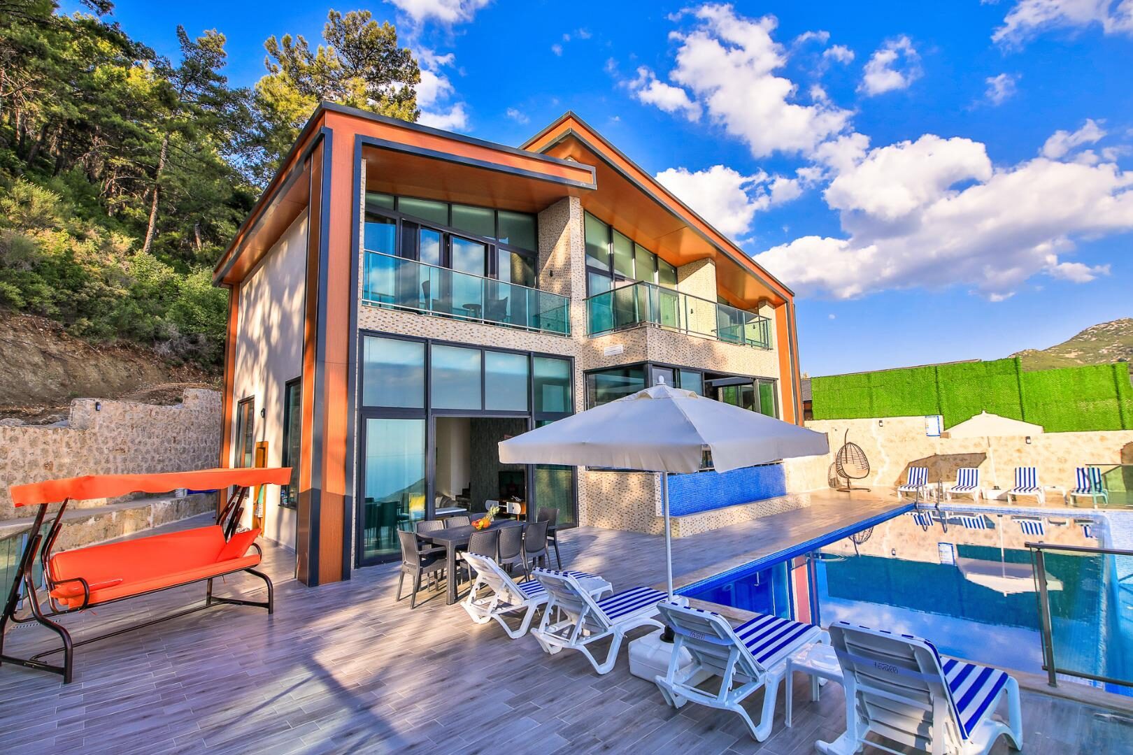 Villa Kalis 1 — 1