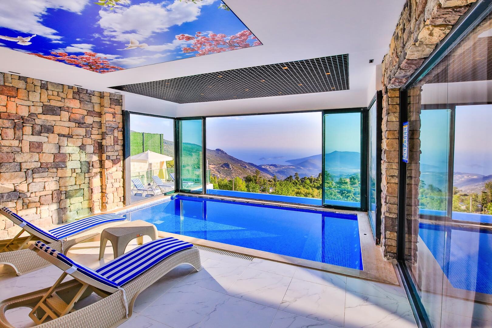 Villa Kalis 4 — 13