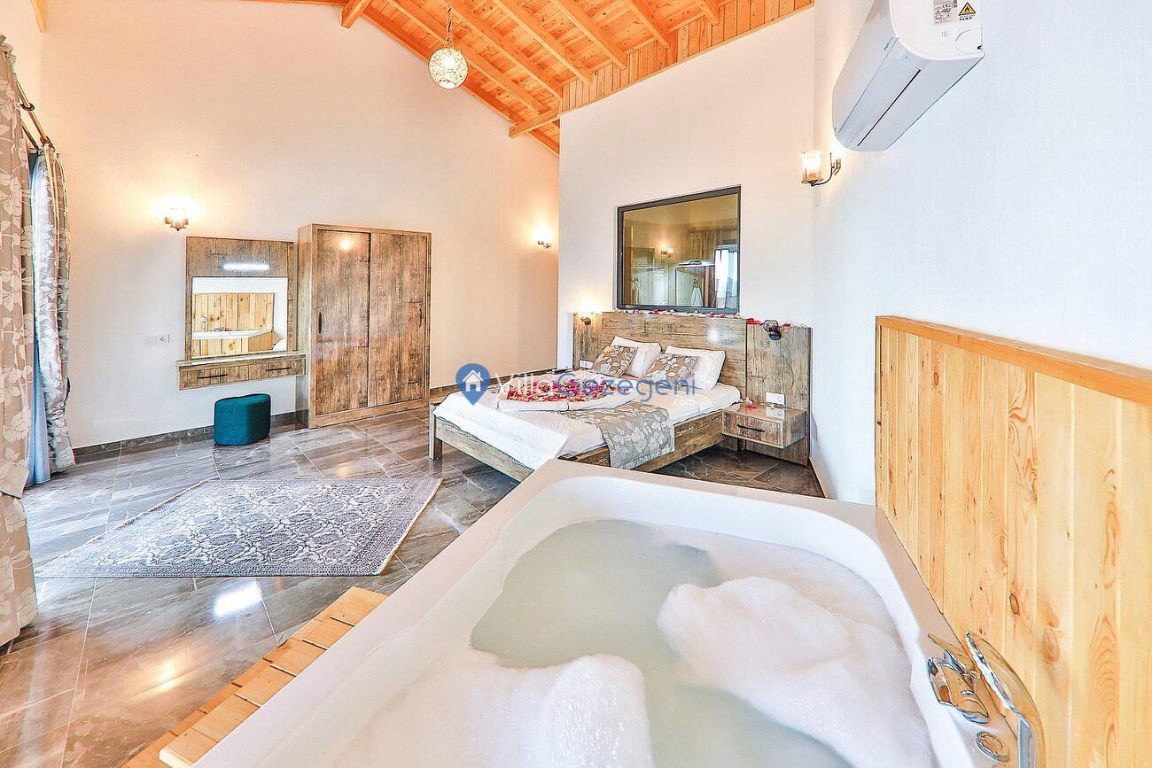 Villa Myra — 12